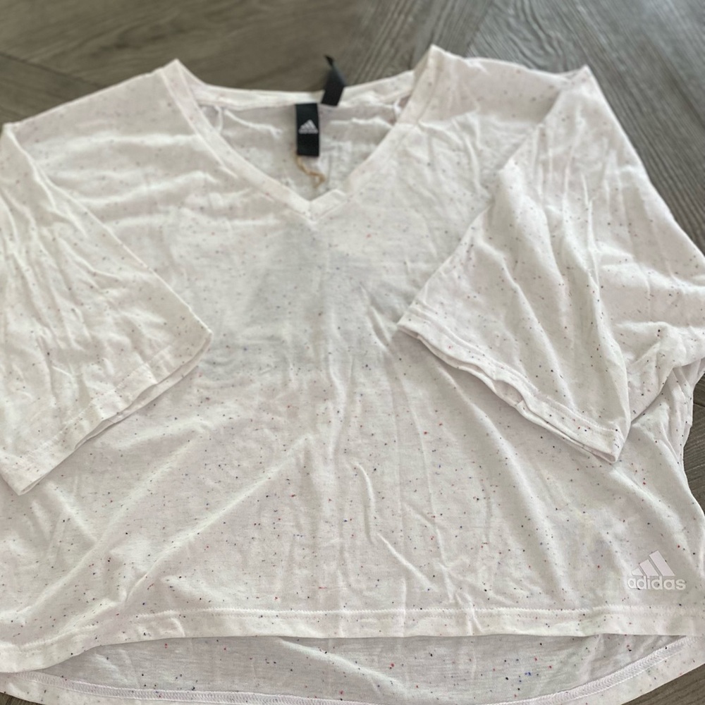 Adidas crop top size medium - Picture 2 of 2